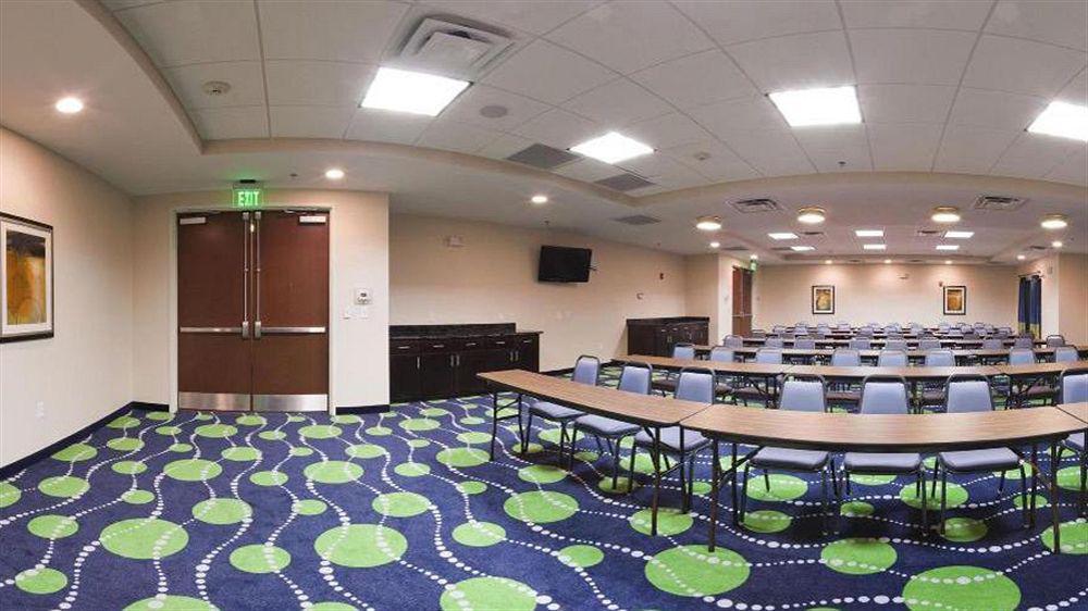 Holiday Inn Express Hotel & Suites Atlanta Airport West - Camp Creek By Ihg Exterior foto